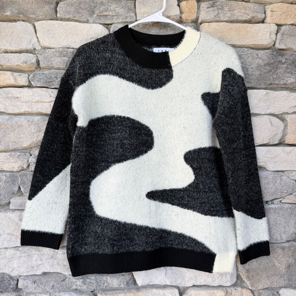 THML Abstract Wavy Knit Fuzzy Crewneck Sweater Monochrome Black White Small
